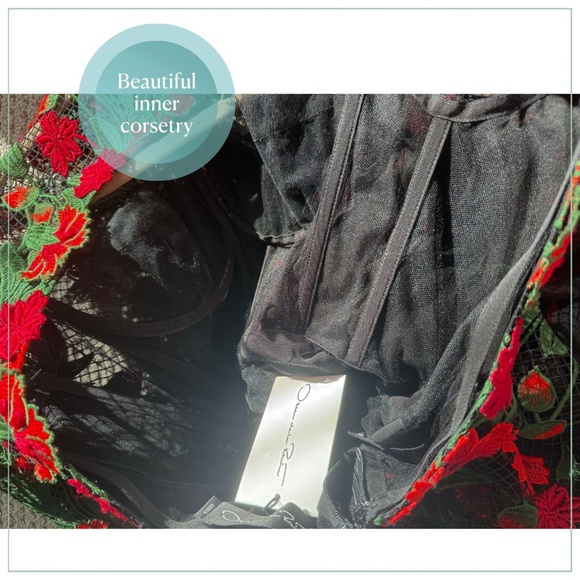 $8150 Oscar de la Renta 2024-25 Marbled Carnation Guipure Lace Runway Gown - Picture 15 of 16